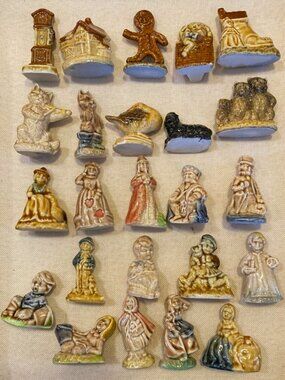 Complete set of 24 Nursery Rhyme Wade Whimsies figurines from Red Rose